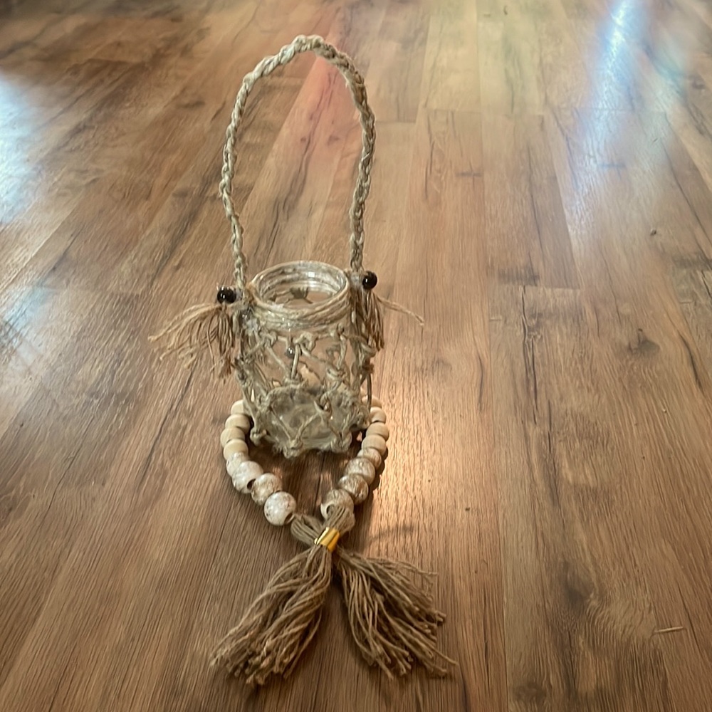 Homemade macramé hanging jar with beautiful beads as a homemade !